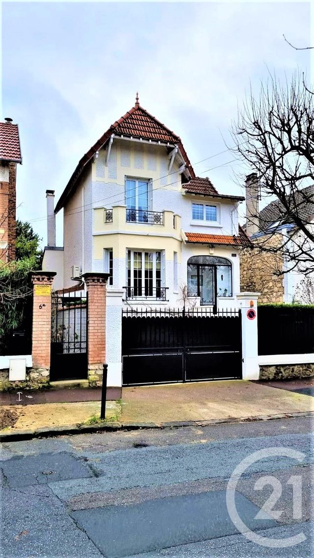 maison à vendre - 6 pièces - 140.59 m2 - ST MAUR DES FOSSES - 94 - ILE-DE-FRANCE - Century 21 Immo Bac