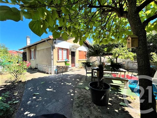  - LA VARENNE ST HILAIRE - 