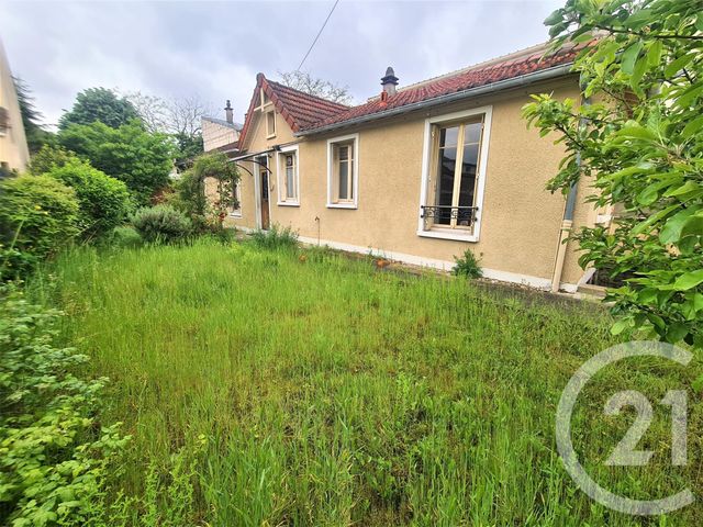  - LA VARENNE ST HILAIRE - 