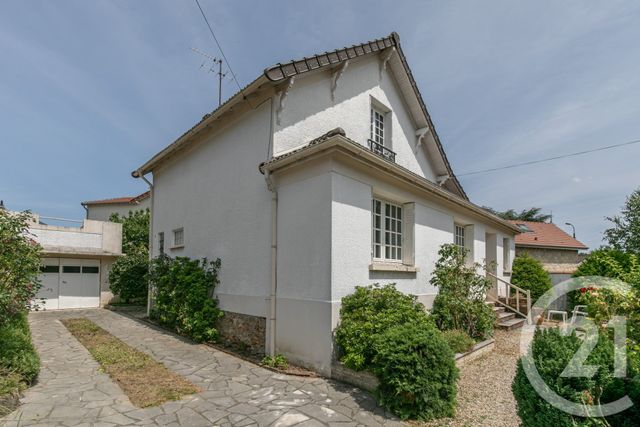 maison à vendre - 6 pièces - 103.01 m2 - ST MAUR DES FOSSES - 94 - ILE-DE-FRANCE - Century 21 Immo Bac