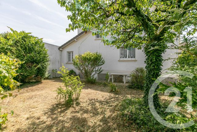 maison à vendre - 6 pièces - 103.01 m2 - ST MAUR DES FOSSES - 94 - ILE-DE-FRANCE - Century 21 Immo Bac