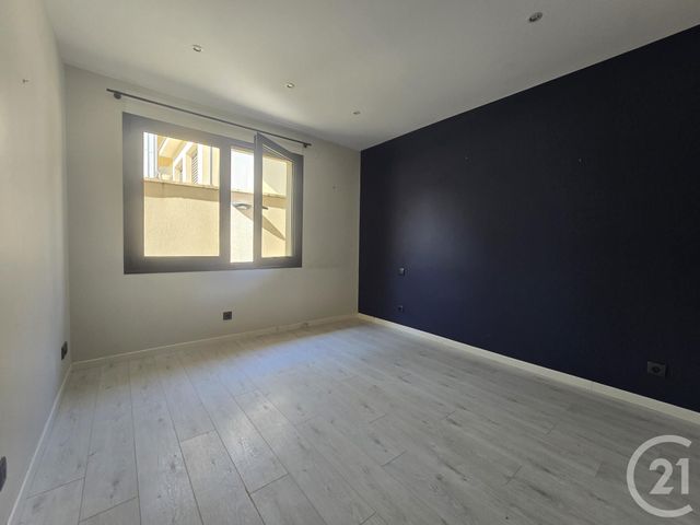 Afficher la photo en grand maison à vendre - 5 pièces - 111.21 m2 - ST MAUR DES FOSSES - 94 - ILE-DE-FRANCE - Century 21 Immo Bac