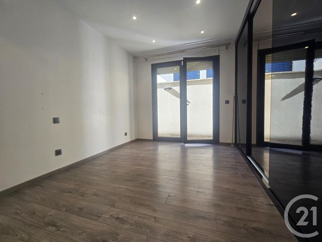 Afficher la photo en grand maison à vendre - 5 pièces - 111.21 m2 - ST MAUR DES FOSSES - 94 - ILE-DE-FRANCE - Century 21 Immo Bac