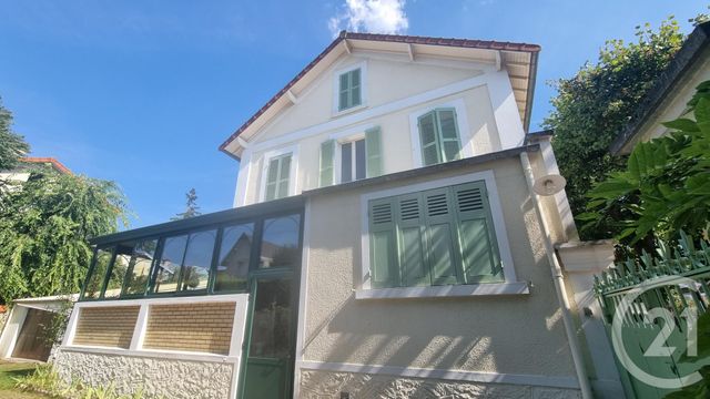 maison à vendre - 6 pièces - 130.0 m2 - LA VARENNE ST HILAIRE - 94 - ILE-DE-FRANCE - Century 21 Immo Bac