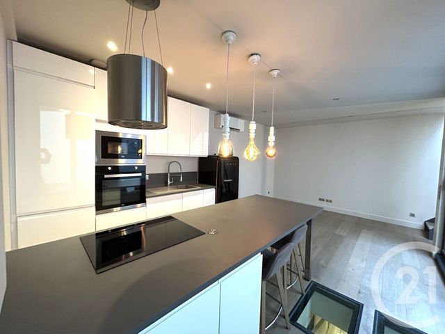 Appartement Loft à vendre - 3 pièces - 76.01 m2 - ST MAUR DES FOSSES - 94 - ILE-DE-FRANCE - Century 21 Immo Bac