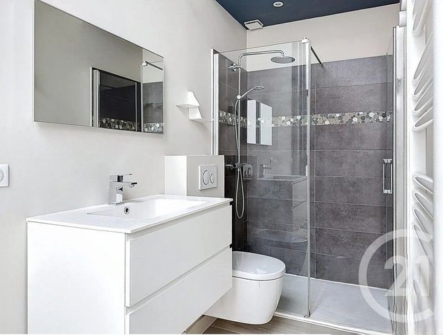 Appartement Loft à vendre - 3 pièces - 76.01 m2 - ST MAUR DES FOSSES - 94 - ILE-DE-FRANCE - Century 21 Immo Bac