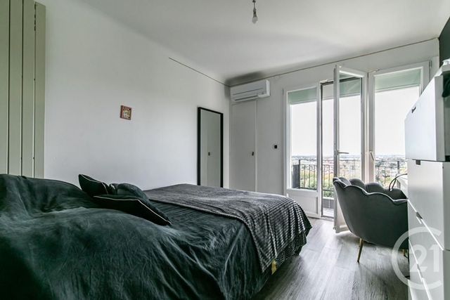 maison à vendre - 9 pièces - 214.27 m2 - CHENNEVIERES SUR MARNE - 94 - ILE-DE-FRANCE - Century 21 Immo Bac