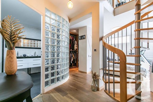 maison à vendre - 9 pièces - 214.27 m2 - CHENNEVIERES SUR MARNE - 94 - ILE-DE-FRANCE - Century 21 Immo Bac