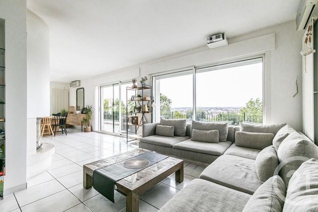 maison à vendre - 9 pièces - 214.27 m2 - CHENNEVIERES SUR MARNE - 94 - ILE-DE-FRANCE - Century 21 Immo Bac