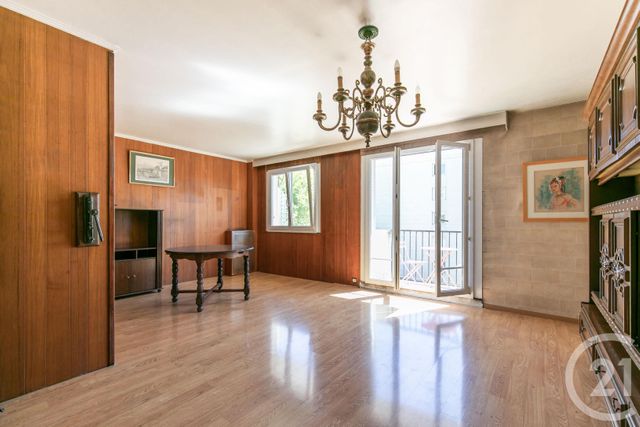 Appartement F4 à vendre - 4 pièces - 75.57 m2 - ST MAUR DES FOSSES - 94 - ILE-DE-FRANCE - Century 21 Immo Bac