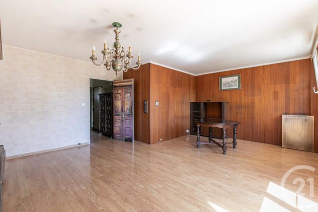 Appartement F4 à vendre - 4 pièces - 75.57 m2 - ST MAUR DES FOSSES - 94 - ILE-DE-FRANCE - Century 21 Immo Bac