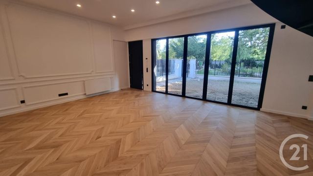 maison à vendre - 5 pièces - 95.0 m2 - LA VARENNE ST HILAIRE - 94 - ILE-DE-FRANCE - Century 21 Immo Bac