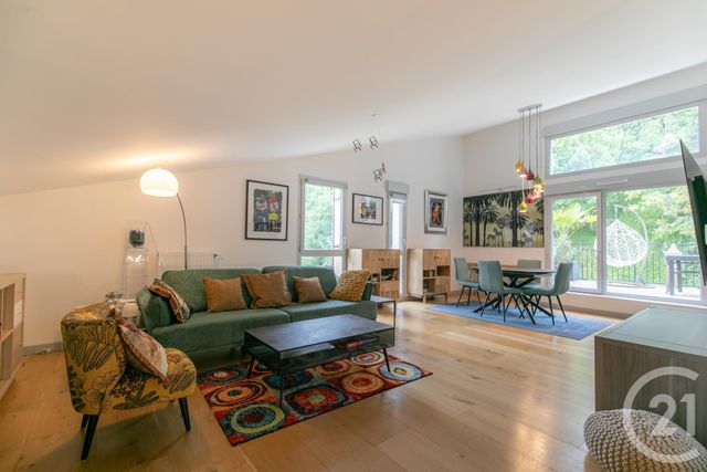 Appartement Duplex à vendre - 5 pièces - 92.16 m2 - CHENNEVIERES SUR MARNE - 94 - ILE-DE-FRANCE - Century 21 Immo Bac