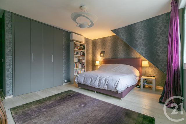 maison à vendre - 7 pièces - 148.75 m2 - ST MAUR DES FOSSES - 94 - ILE-DE-FRANCE - Century 21 Immo Bac