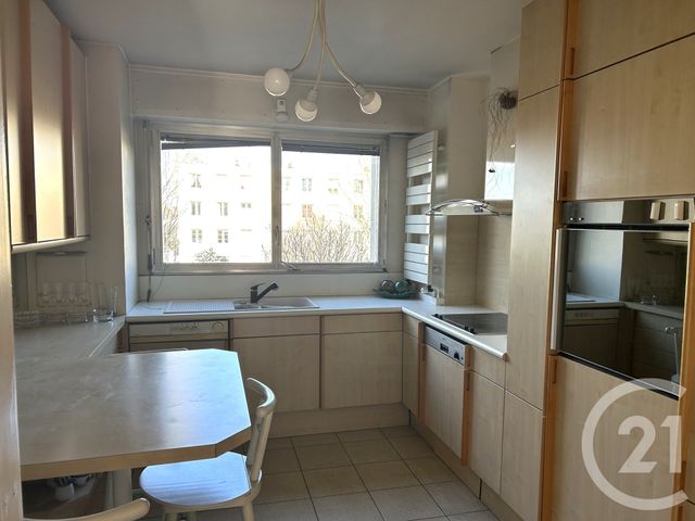 Appartement F5 à vendre - 5 pièces - 102.63 m2 - ST MAUR DES FOSSES - 94 - ILE-DE-FRANCE - Century 21 Immo Bac