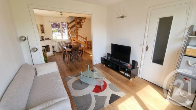 maison à vendre - 6 pièces - 89.65 m2 - ST MAUR DES FOSSES - 94 - ILE-DE-FRANCE - Century 21 Immo Bac