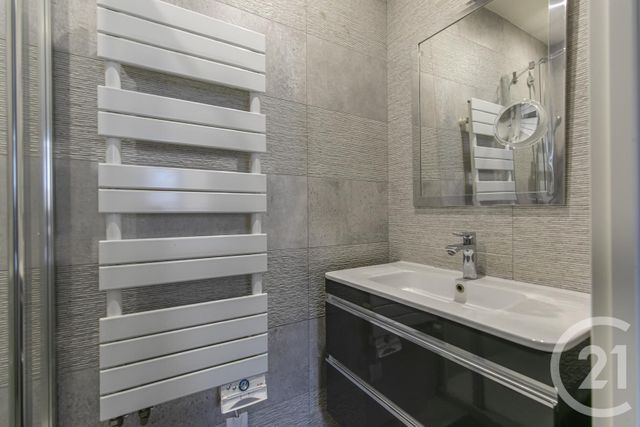 maison à vendre - 5 pièces - 100.8 m2 - ST MAUR DES FOSSES - 94 - ILE-DE-FRANCE - Century 21 Immo Bac