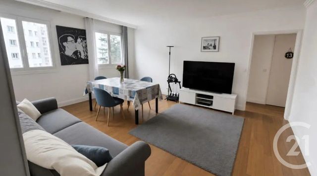 Appartement F3 à vendre - 3 pièces - 61.53 m2 - ST MAUR DES FOSSES - 94 - ILE-DE-FRANCE - Century 21 Immo Bac