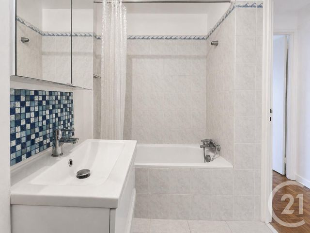 Appartement F3 à vendre - 3 pièces - 61.53 m2 - ST MAUR DES FOSSES - 94 - ILE-DE-FRANCE - Century 21 Immo Bac