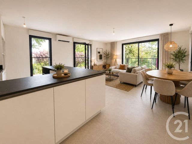Appartement F3 à vendre - 3 pièces - 81.02 m2 - ST MAUR DES FOSSES - 94 - ILE-DE-FRANCE - Century 21 Immo Bac