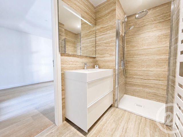 Appartement F3 à vendre - 3 pièces - 81.02 m2 - ST MAUR DES FOSSES - 94 - ILE-DE-FRANCE - Century 21 Immo Bac