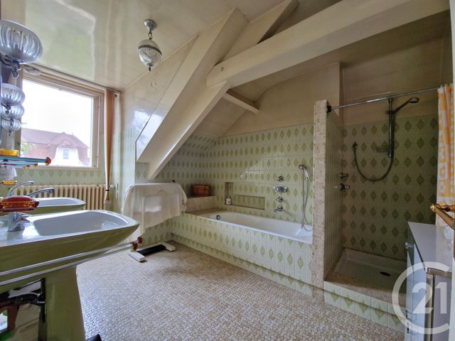 maison à vendre - 7 pièces - 190.65 m2 - ST MAUR DES FOSSES - 94 - ILE-DE-FRANCE - Century 21 Immo Bac