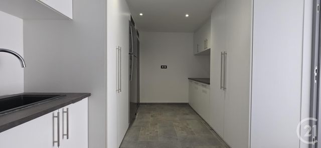 maison à vendre - 5 pièces - 148.04 m2 - ST MAUR DES FOSSES - 94 - ILE-DE-FRANCE - Century 21 Immo Bac