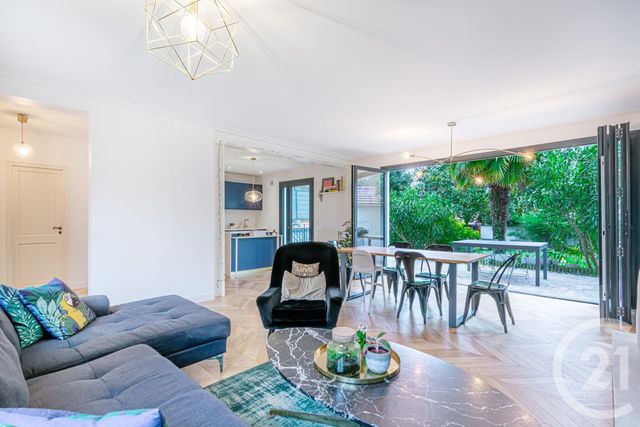 maison à vendre - 6 pièces - 160.21 m2 - ST MAUR DES FOSSES - 94 - ILE-DE-FRANCE - Century 21 Immo Bac