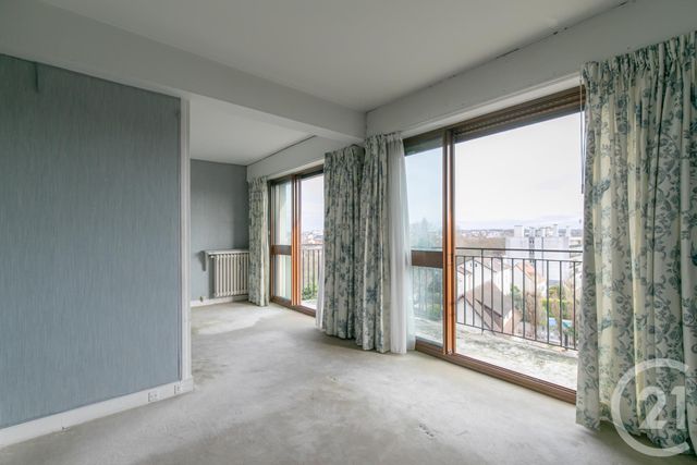 Appartement F6 à vendre - 6 pièces - 108.21 m2 - ST MAUR DES FOSSES - 94 - ILE-DE-FRANCE - Century 21 Immo Bac
