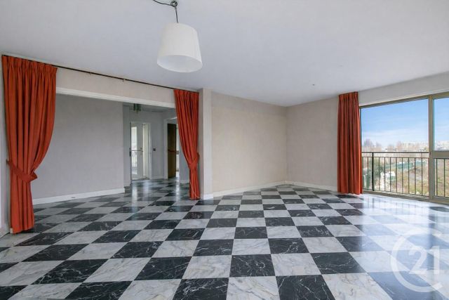 Appartement F6 à vendre - 6 pièces - 108.21 m2 - ST MAUR DES FOSSES - 94 - ILE-DE-FRANCE - Century 21 Immo Bac