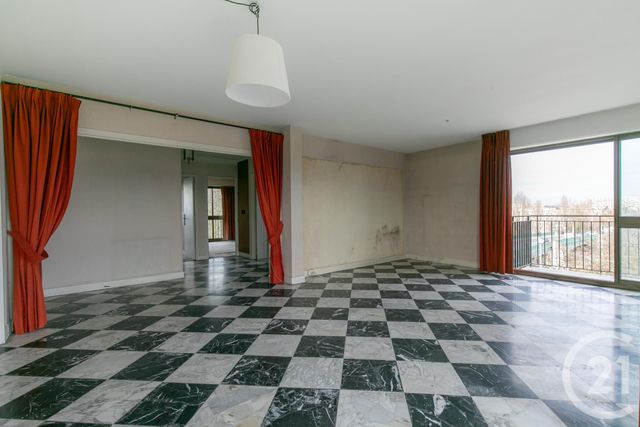 Appartement F6 à vendre - 6 pièces - 108.21 m2 - ST MAUR DES FOSSES - 94 - ILE-DE-FRANCE - Century 21 Immo Bac