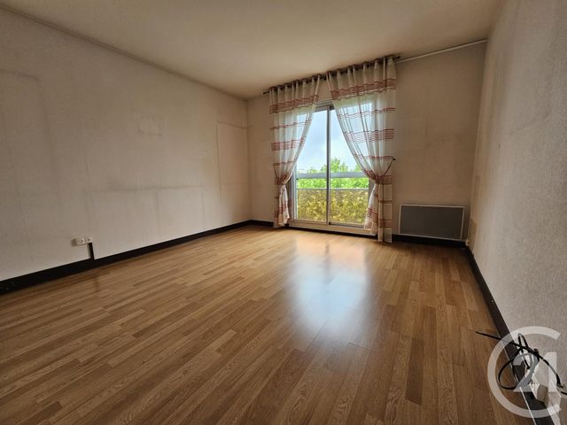 Appartement F3 à vendre - 3 pièces - 76.17 m2 - ST MAUR DES FOSSES - 94 - ILE-DE-FRANCE - Century 21 Immo Bac