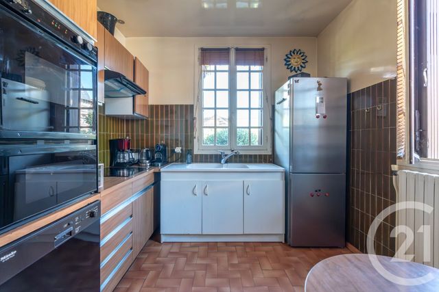 maison à vendre - 5 pièces - 94.18 m2 - LA VARENNE ST HILAIRE - 94 - ILE-DE-FRANCE - Century 21 Immo Bac