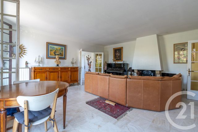 maison à vendre - 5 pièces - 94.18 m2 - LA VARENNE ST HILAIRE - 94 - ILE-DE-FRANCE - Century 21 Immo Bac