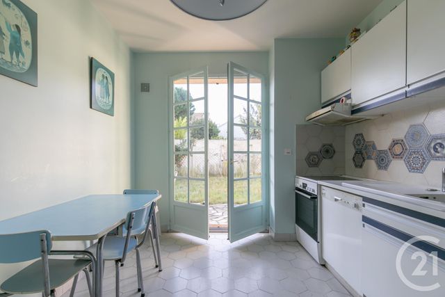 maison à vendre - 6 pièces - 154.53 m2 - ST MAUR DES FOSSES - 94 - ILE-DE-FRANCE - Century 21 Immo Bac