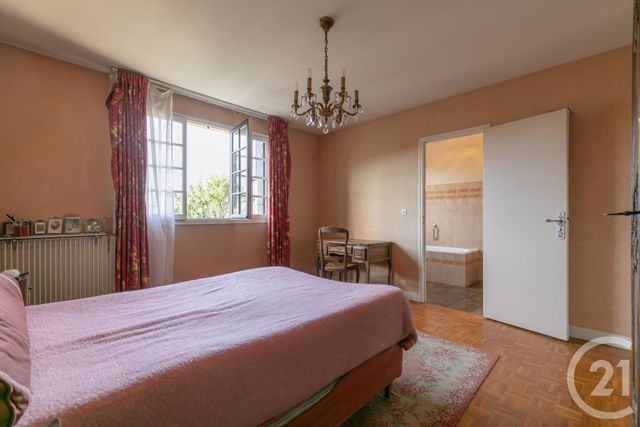 maison à vendre - 6 pièces - 154.53 m2 - ST MAUR DES FOSSES - 94 - ILE-DE-FRANCE - Century 21 Immo Bac