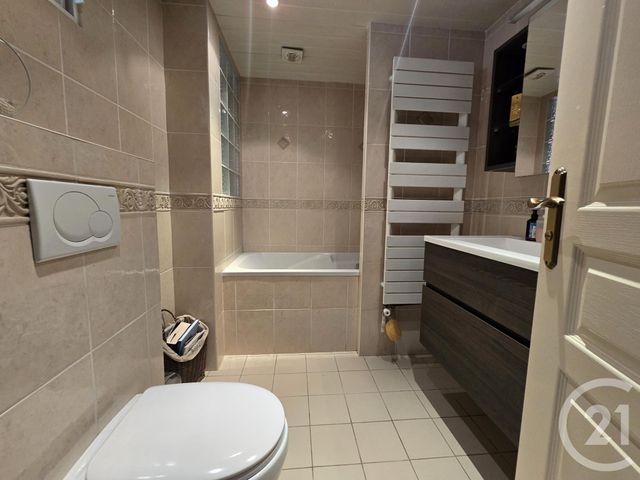 Afficher la photo en grand maison à vendre - 6 pièces - 150.0 m2 - ORMESSON SUR MARNE - 94 - ILE-DE-FRANCE - Century 21 Immo Bac