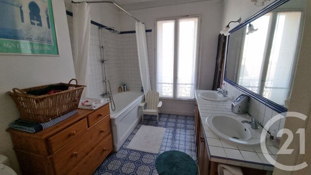 maison à vendre - 8 pièces - 157.66 m2 - ST MAUR DES FOSSES - 94 - ILE-DE-FRANCE - Century 21 Immo Bac