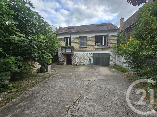 Afficher la photo en grand maison à vendre - 7 pièces - 174.67 m2 - ST MAUR DES FOSSES - 94 - ILE-DE-FRANCE - Century 21 Immo Bac