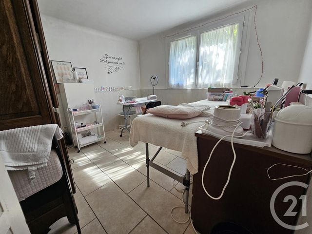 Afficher la photo en grand maison à vendre - 7 pièces - 174.67 m2 - ST MAUR DES FOSSES - 94 - ILE-DE-FRANCE - Century 21 Immo Bac