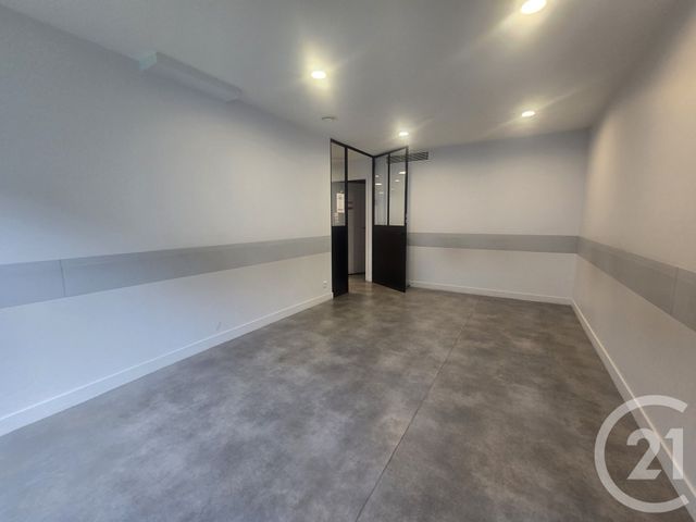 commerce à vendre - 201.61 m2 - ST MAUR DES FOSSES - 94 - ILE-DE-FRANCE - Century 21 Immo Bac