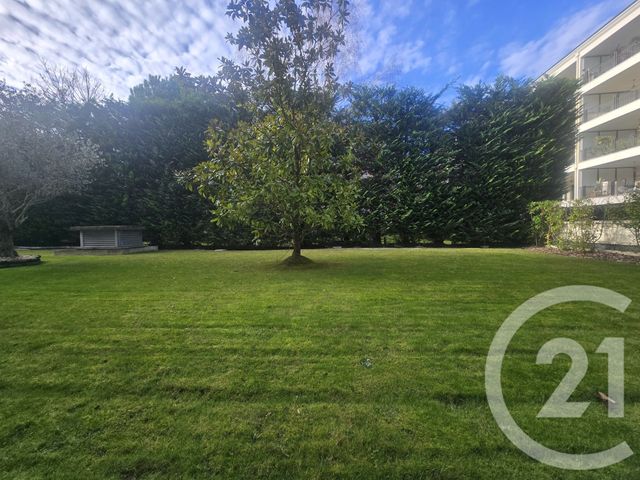 commerce à vendre - 201.61 m2 - ST MAUR DES FOSSES - 94 - ILE-DE-FRANCE - Century 21 Immo Bac