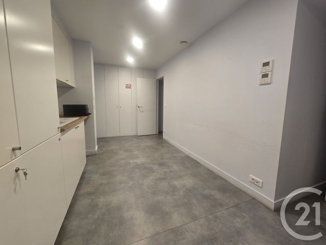 commerce à vendre - 201.61 m2 - ST MAUR DES FOSSES - 94 - ILE-DE-FRANCE - Century 21 Immo Bac