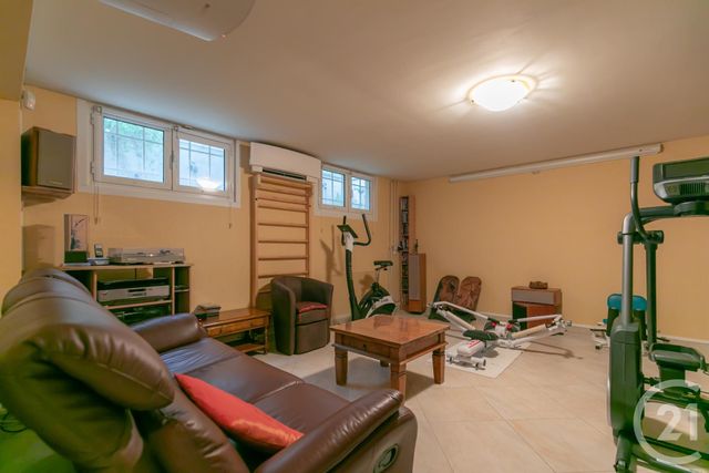 maison à vendre - 7 pièces - 154.32 m2 - LA VARENNE ST HILAIRE - 94 - ILE-DE-FRANCE - Century 21 Immo Bac