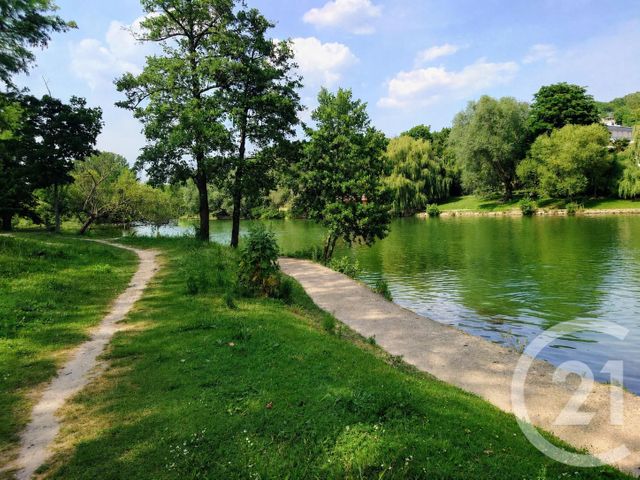 maison à vendre - 7 pièces - 154.32 m2 - ST MAUR DES FOSSES - 94 - ILE-DE-FRANCE - Century 21 Immo Bac