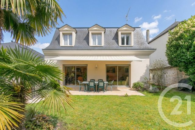 maison à vendre - 7 pièces - 154.32 m2 - LA VARENNE ST HILAIRE - 94 - ILE-DE-FRANCE - Century 21 Immo Bac