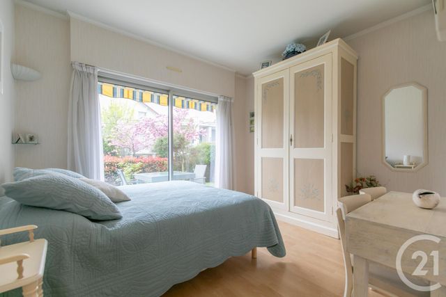 maison à vendre - 7 pièces - 154.32 m2 - LA VARENNE ST HILAIRE - 94 - ILE-DE-FRANCE - Century 21 Immo Bac