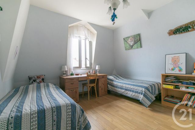 maison à vendre - 7 pièces - 154.32 m2 - LA VARENNE ST HILAIRE - 94 - ILE-DE-FRANCE - Century 21 Immo Bac