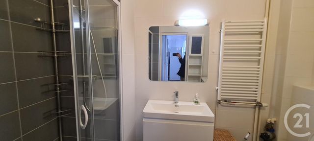 Appartement F2 à louer - 2 pièces - 39.2 m2 - ST MAUR DES FOSSES - 94 - ILE-DE-FRANCE - Century 21 Immo Bac