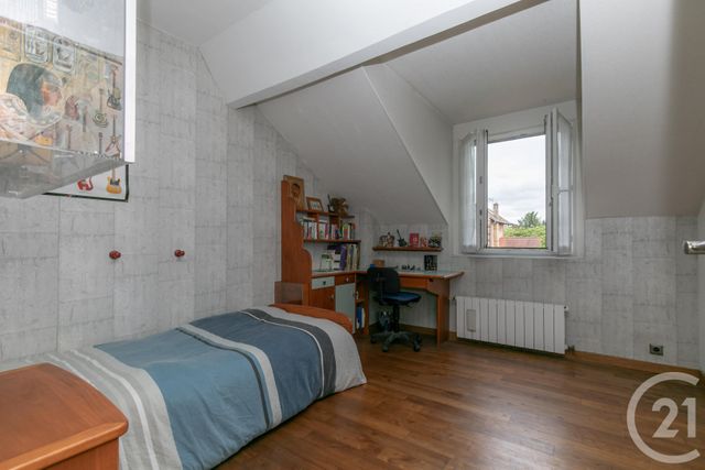 maison à vendre - 5 pièces - 102.6 m2 - ST MAUR DES FOSSES - 94 - ILE-DE-FRANCE - Century 21 Immo Bac